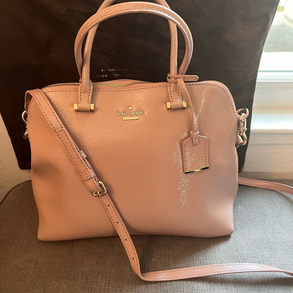 Kate spade patent leather bag with handles & removable cross body strap